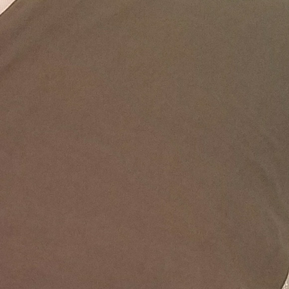 Solid olive leggings - Picture 3 of 3